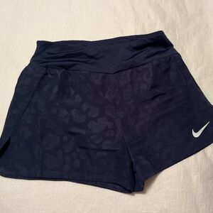 Nike athletic shorts size xs 🐆